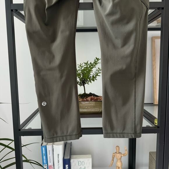 Lululemon Speed Up Crop 21" Olive Green High Rise Leggings Women’s Size 6 - Picture 2 of 8